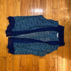 Pattern thin over top